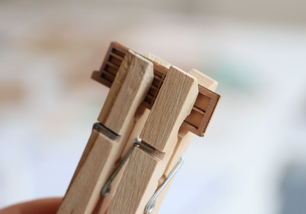 Robotime - Sakura Densya - Book Nook - Kit DIY - Maquettes en bois