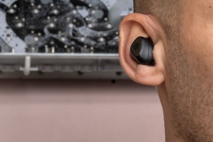 The Gamebuds are damn comfortable.